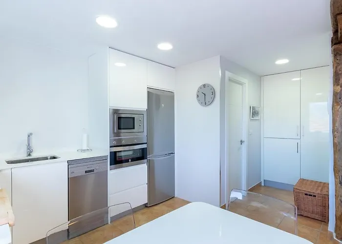 Apartment By Aston Mundaka